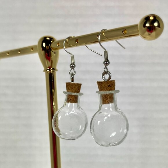 SOLD - Picture 2 of 11